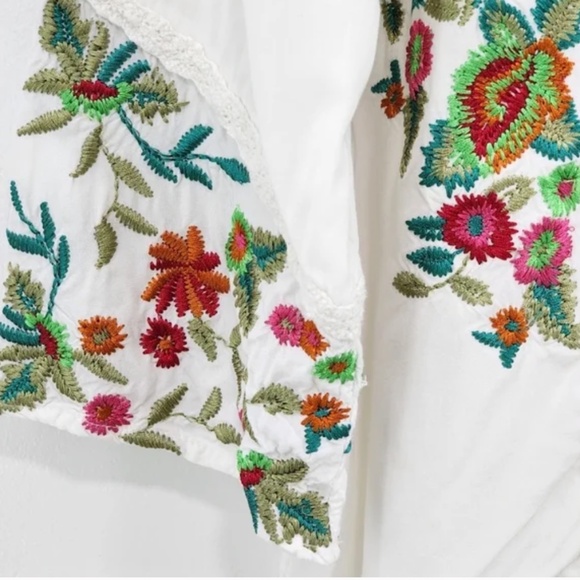 EUC Sundance Women's Embroidered Tunic Top (Small) - Picture 5 of 7